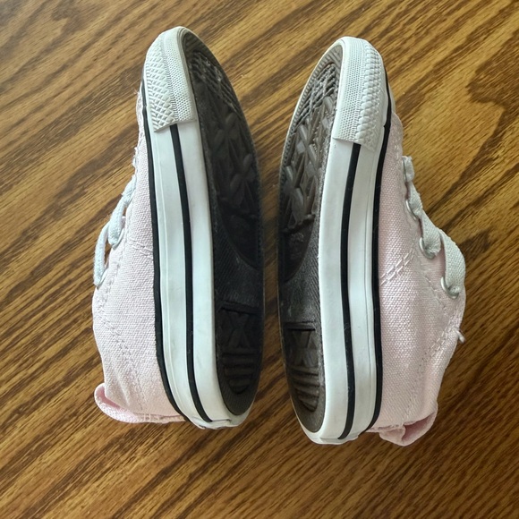 Converse toddler Pink Canvas Low-Top Sneakers - Picture 5 of 6